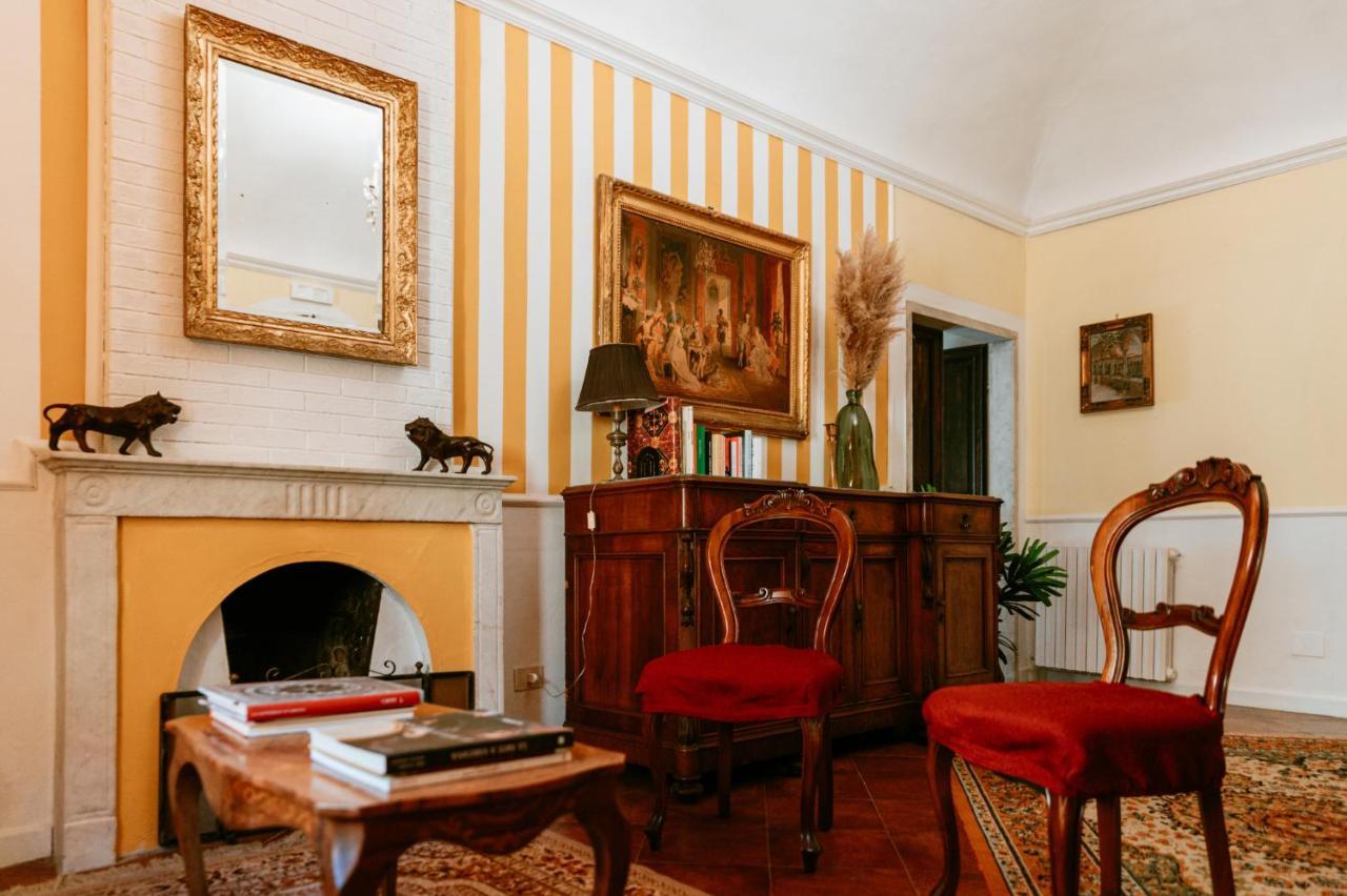 La Foresteria Di Palazzo Picedi Benettini Sarzana Dış mekan fotoğraf